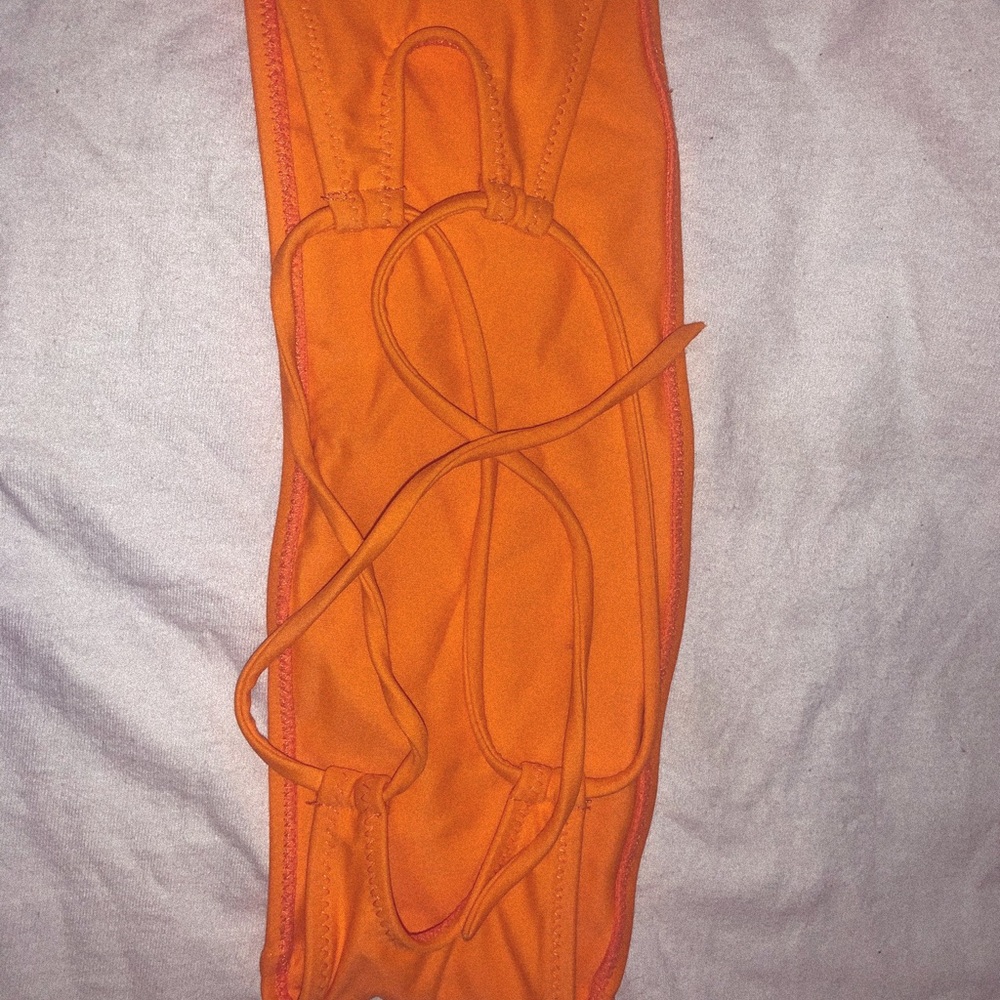 Bathing suit! - Picture 2 of 2